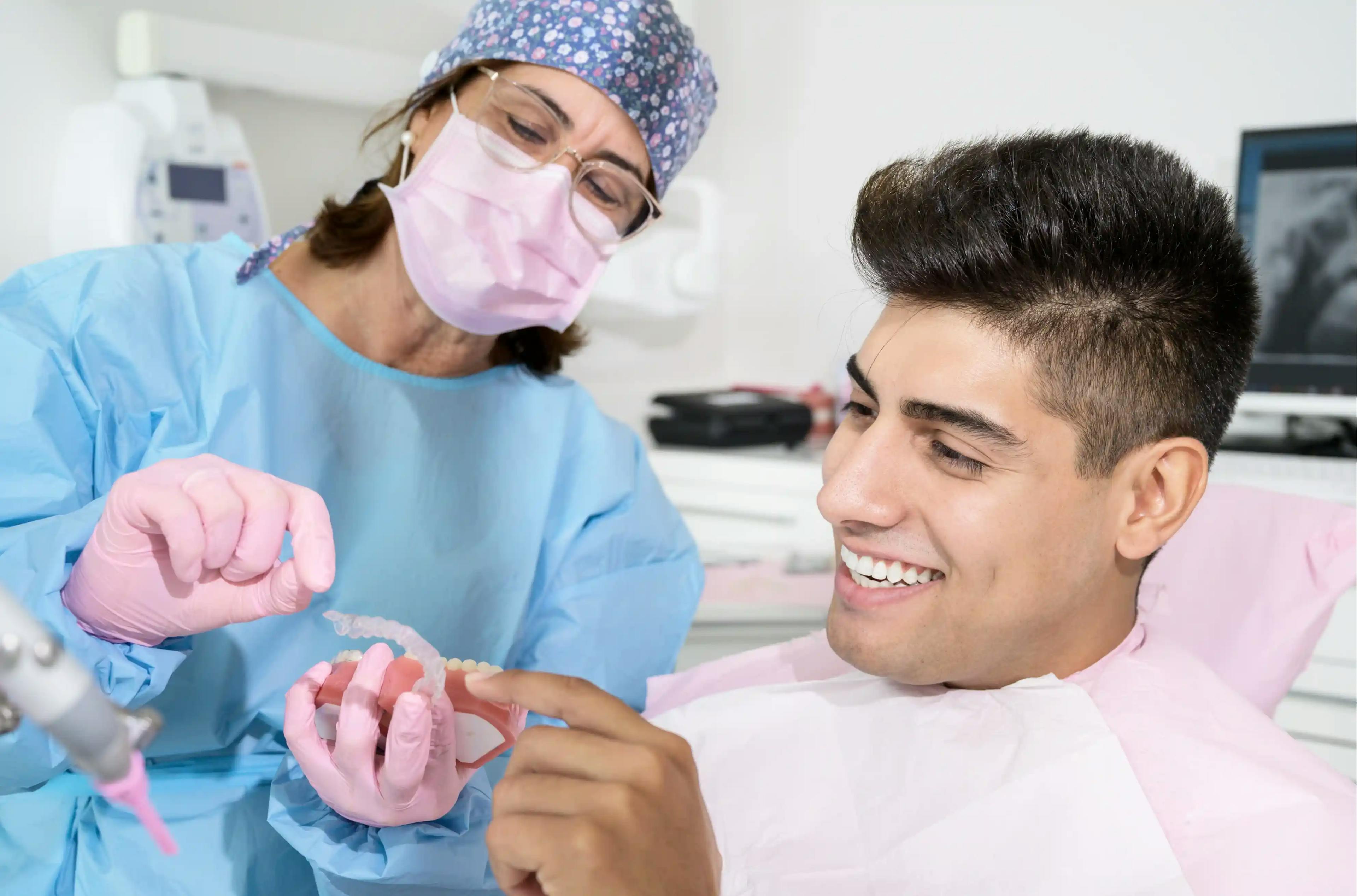 patient dentiste sourire 
